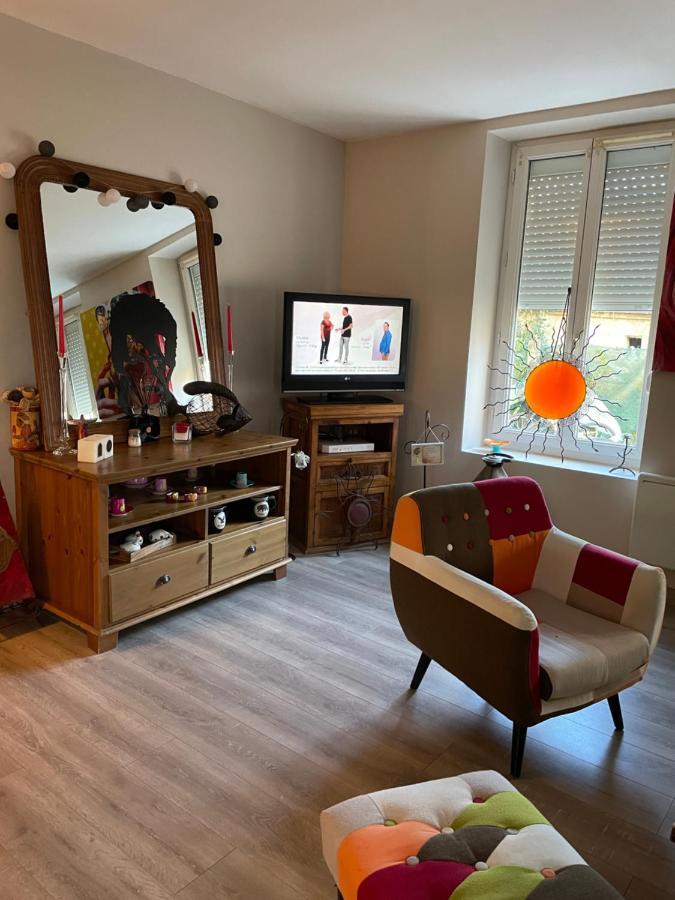 Agreable Maison De Ville A Pacy Sur Eure Dış mekan fotoğraf